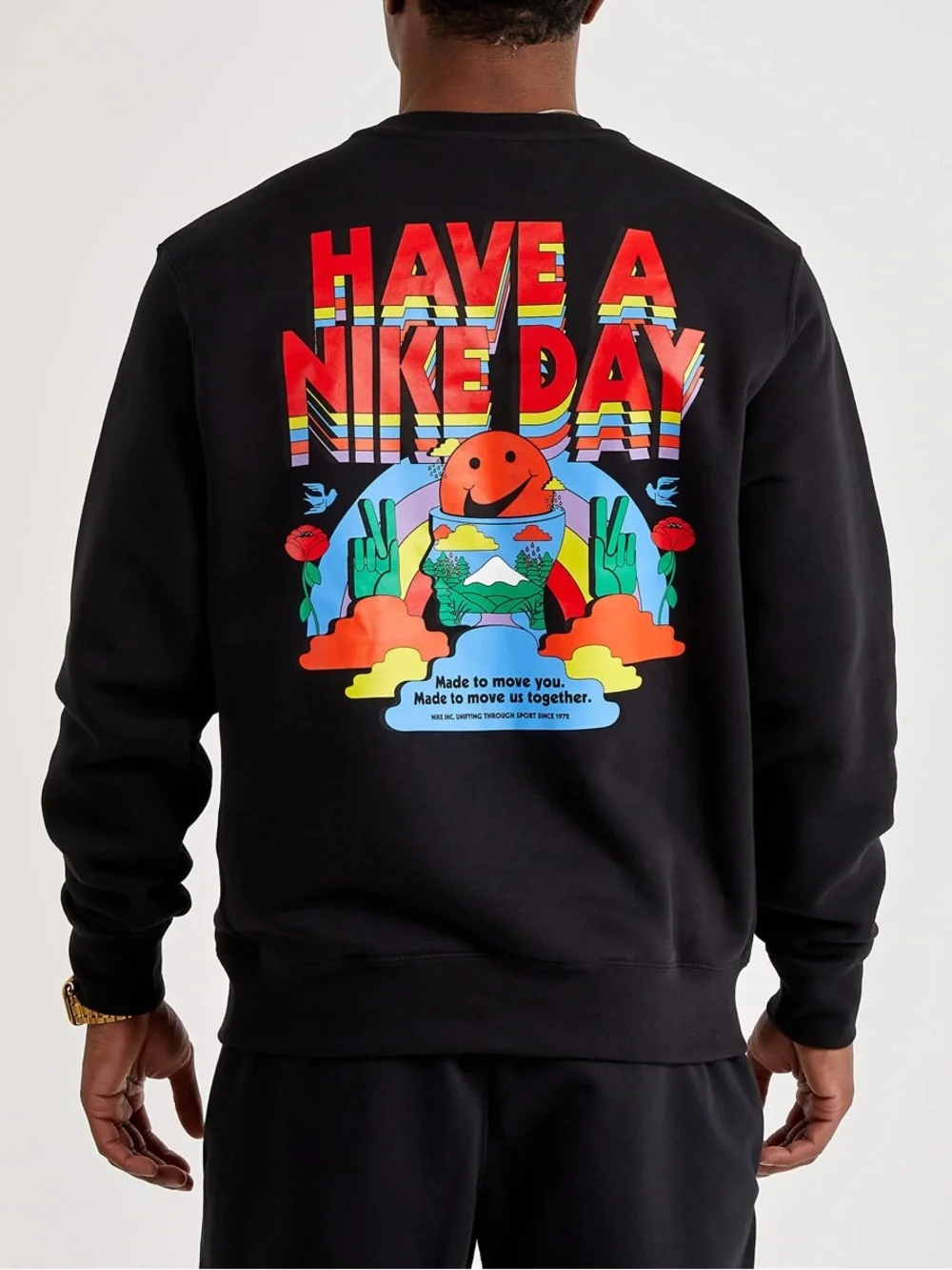 Nike Sportswear Men’s 'Have A Nike Day' Graphic Fleece Sweatshirt Black Size M